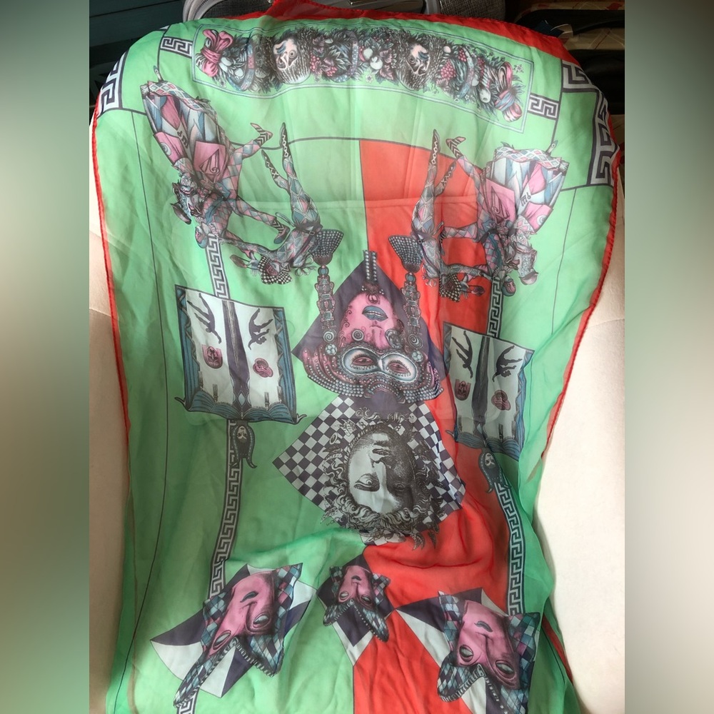 🚫 SOLD Gianna Versace Silk Scarf
